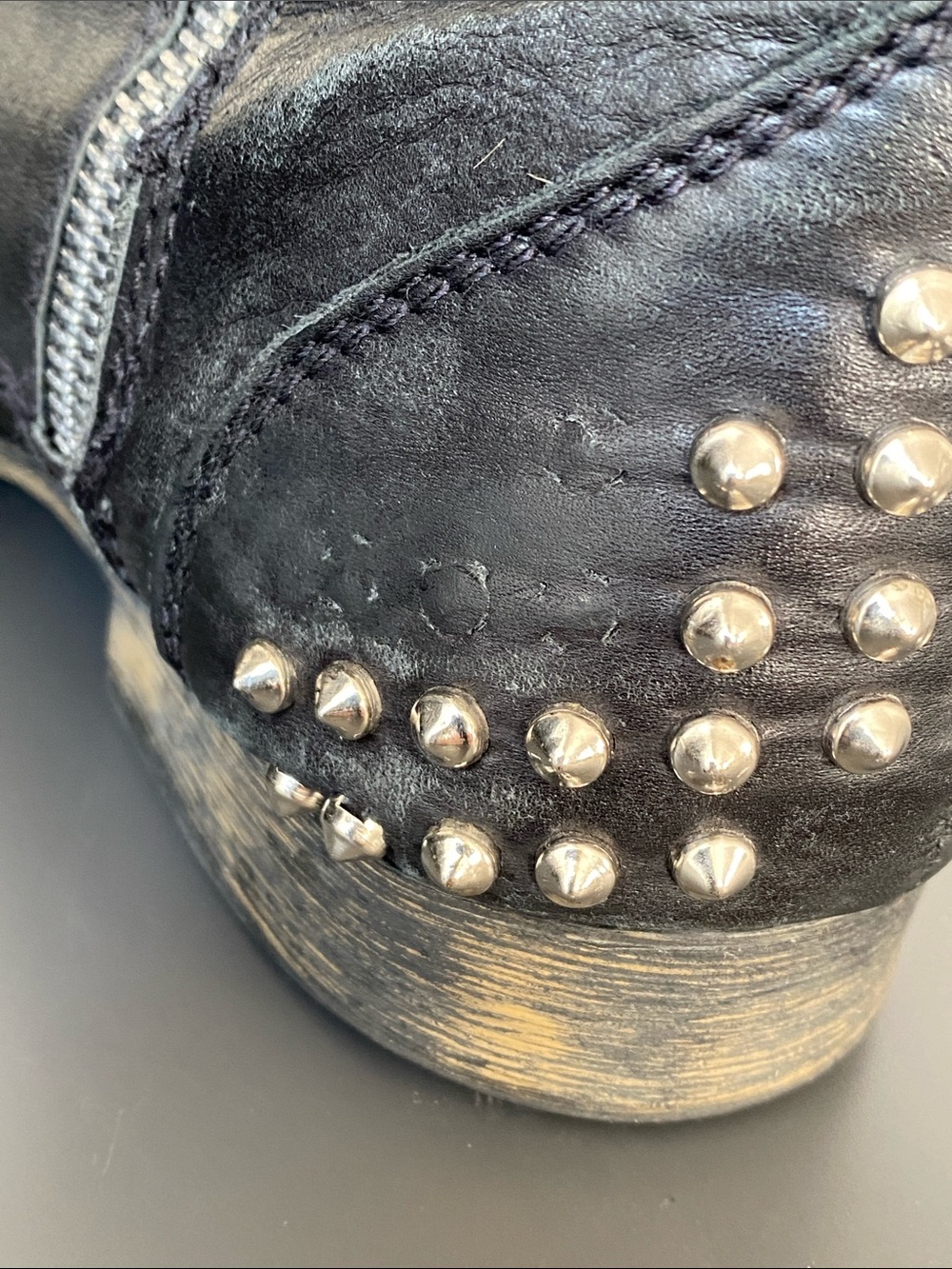 Steve Madden TROYY Black Leather Studded Lace-Up Combat Boots 9.5 D Edgy Punk - Picture 9 of 13